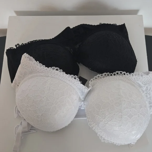 Rene Rofe/ 2 Piece Extreme Push-up Bra Set‎ - Picture 2 of 3